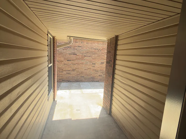 1010 Bluestem Rd — Photo 27