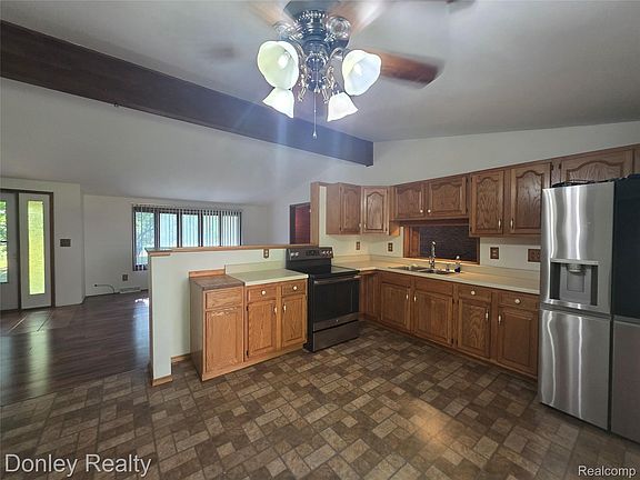 2nd image of 7311 Arendt Rd