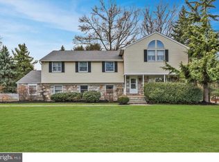 2896 Hickory Hill Dr, Norristown, PA 19403