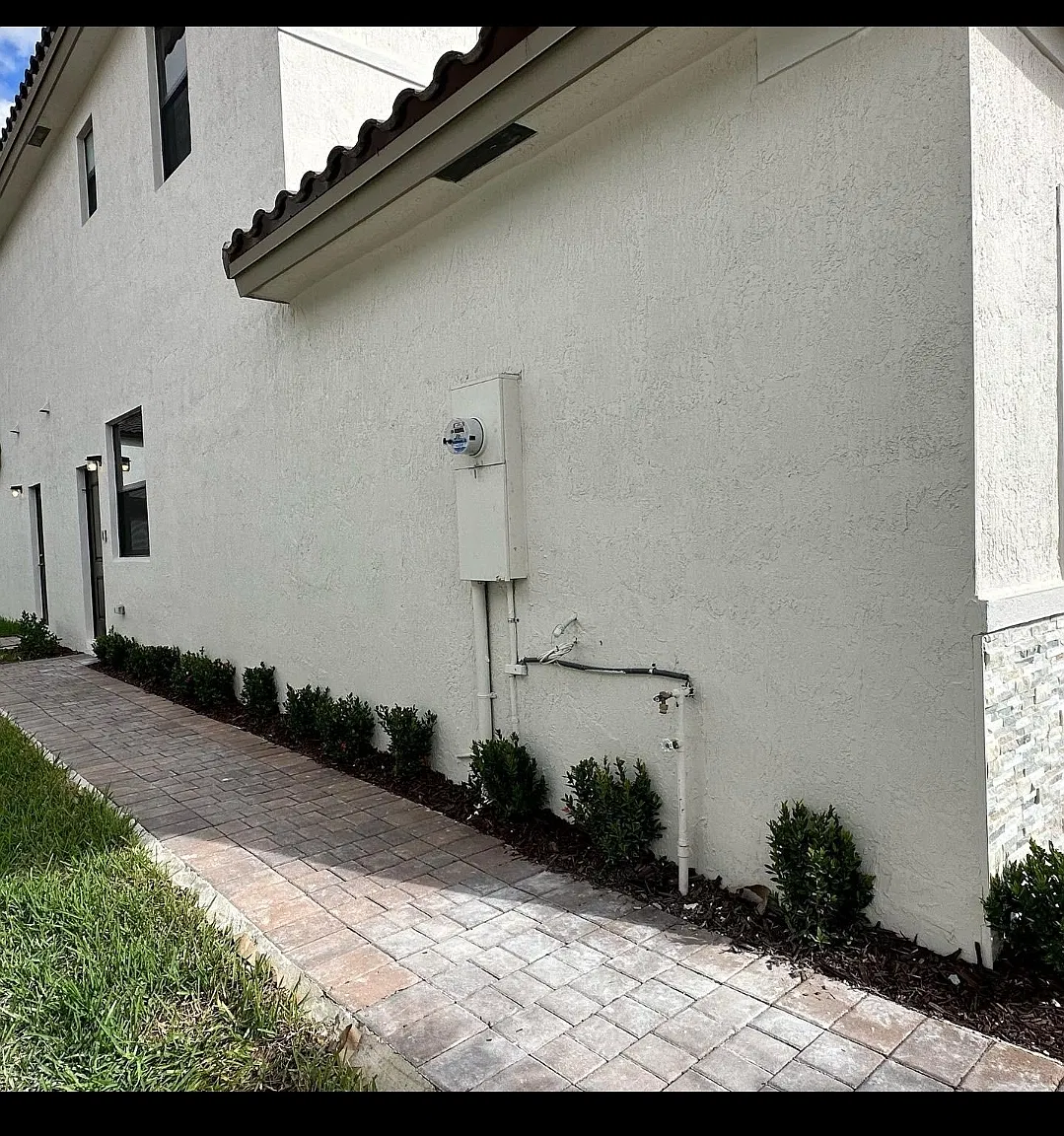 SW 242nd Ter, Homestead — Photo 4