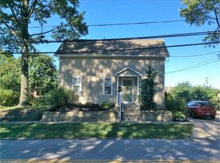 1718 Newberry St, Cuyahoga Falls, OH 44221