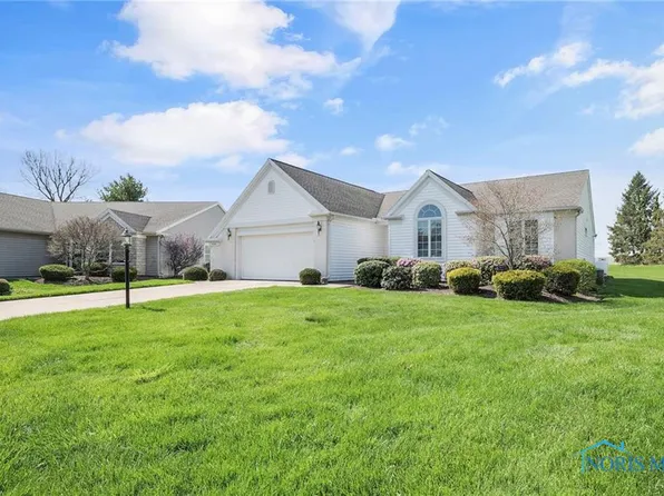 4506 Woodridge Dr, Sandusky, OH 44870