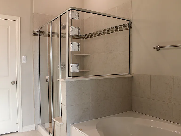 825 Ben Ln #825 — Photo 6