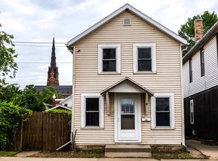 1567 Elm St, Dubuque, IA 52001