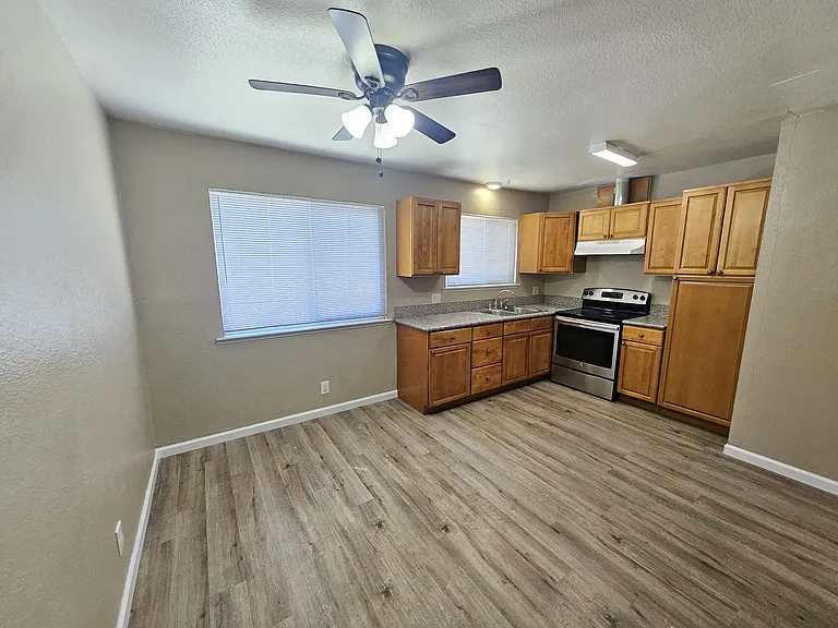 449 S Stockton Ave #3 — Photo 6