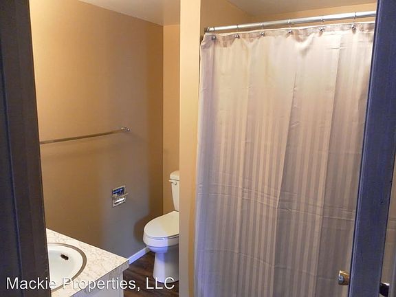 5th image of 339 S Lincoln St APT C