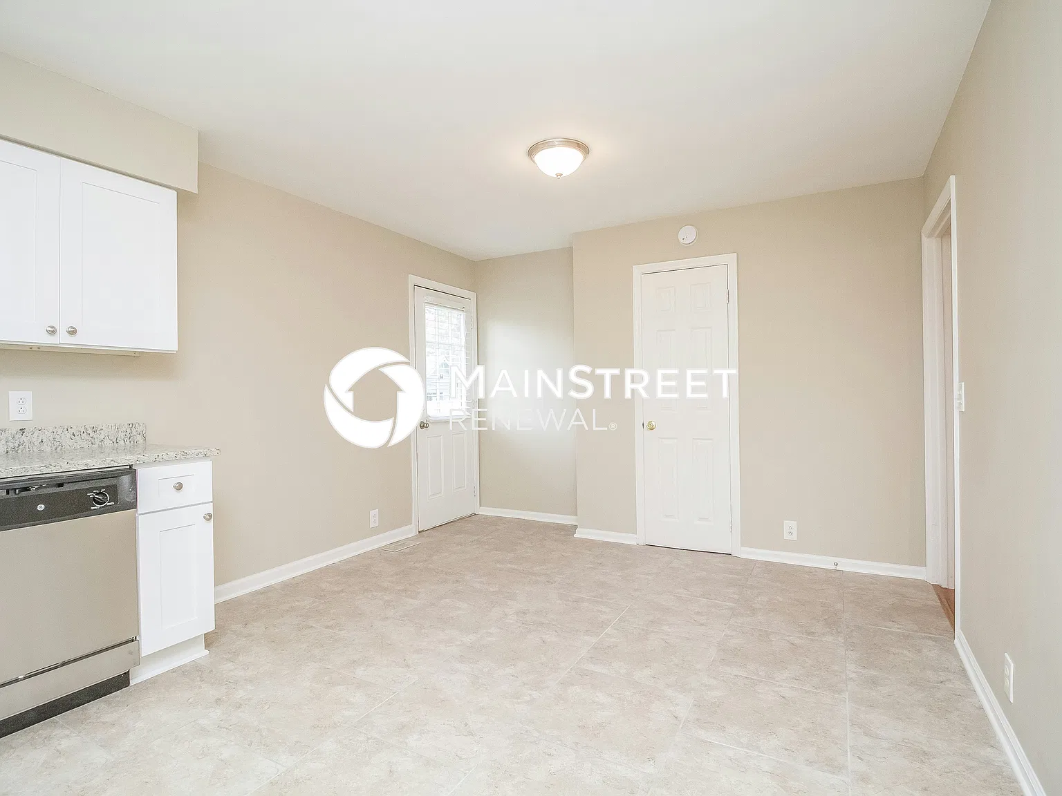 204 Lake Farm Rd — Photo 3