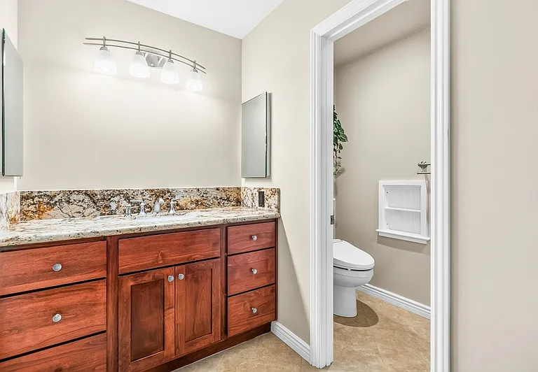 1115 Sayles Ct — Photo 19