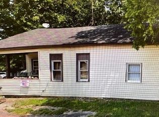 590 Lewis Rd, Eureka, MO 63025