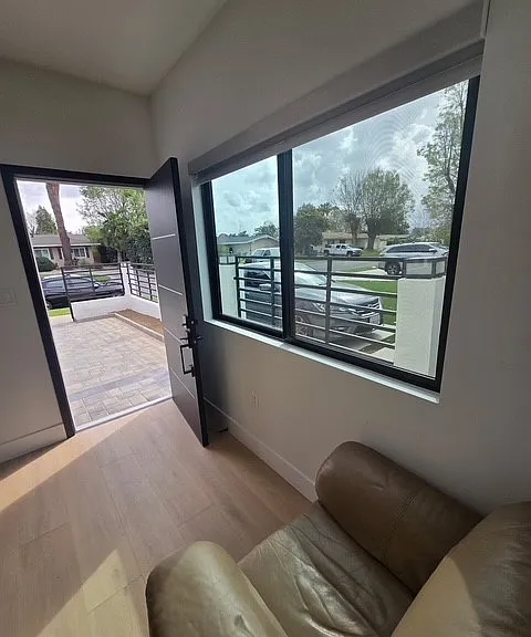 8613 Oakdale Ave — Photo 18
