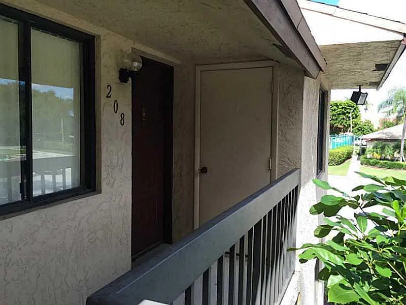 2 bed, 2.0 bath, 950 sqft, $2,000 — Photo 4