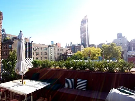 Rented by Fox Residential Group | media 10