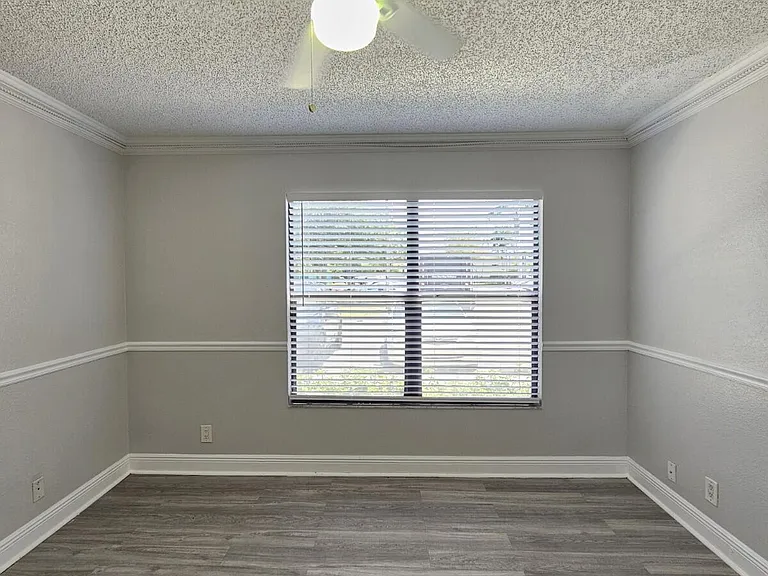 1453 Lake Crystal Dr #D — Photo 9