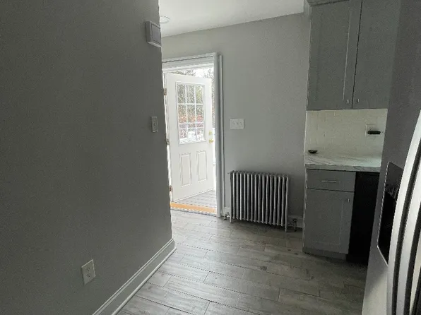 25 W Southampton Ave, Philadelphia, PA 19118