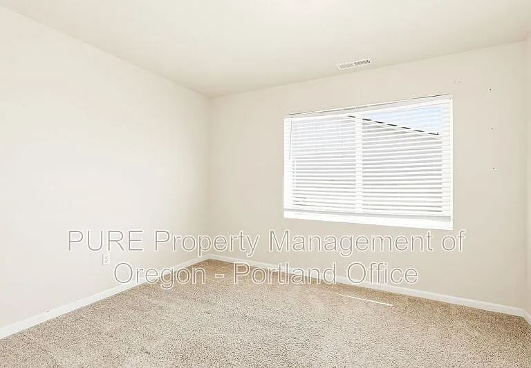 6714 NW 158th Ave — Photo 26
