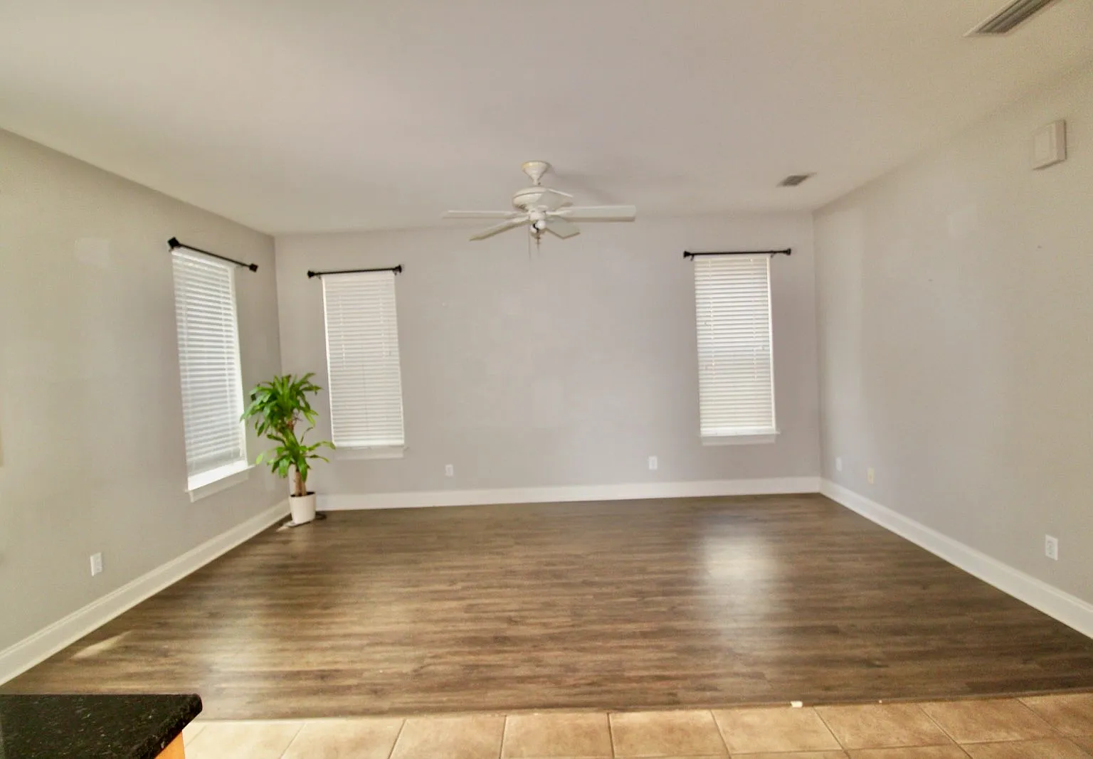 30 N Wildflower Dr - 614 — Photo 3