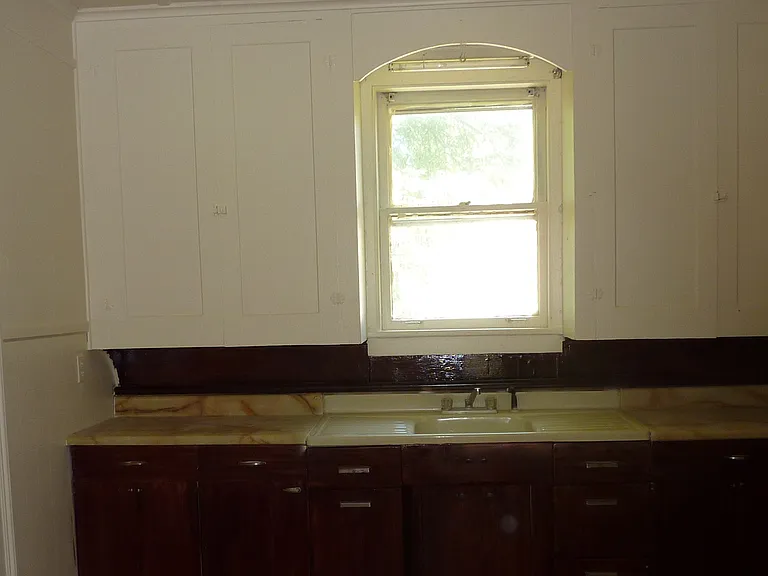133 Fayette St #3 — Photo 4