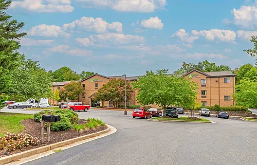 Richmond - Innsbrook Photo 1