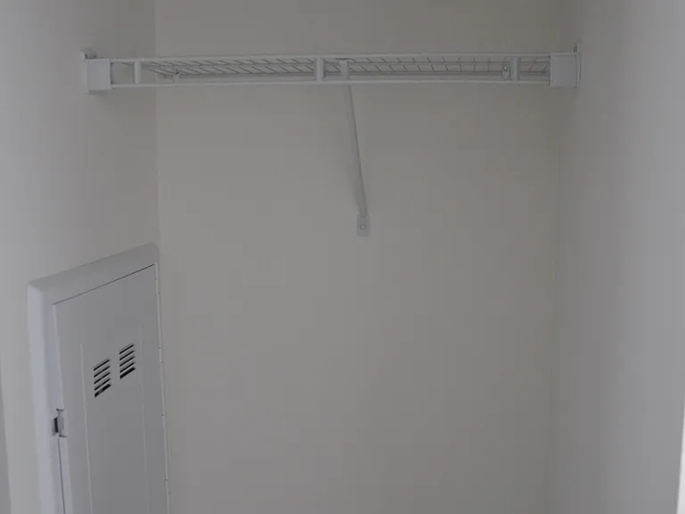 68 Canterbury Pl #1707 — Photo 43