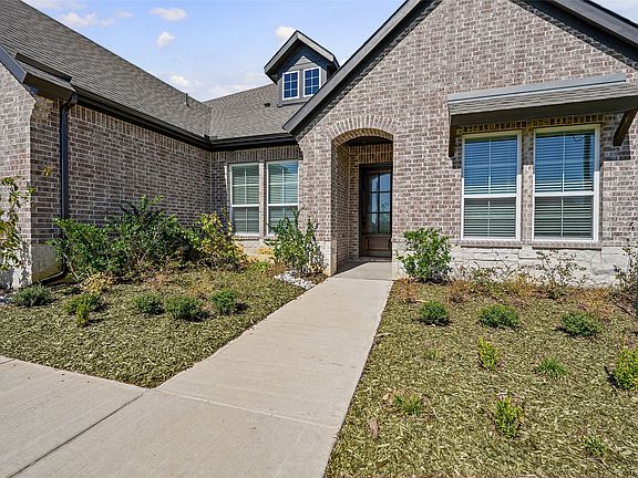 5th image of 390 Cobb Rd