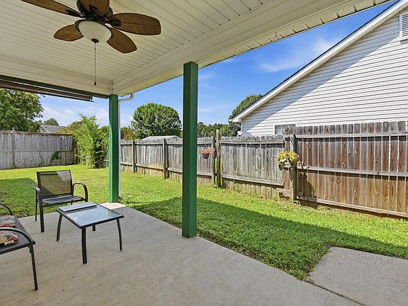5th image of 602 Colony Cir