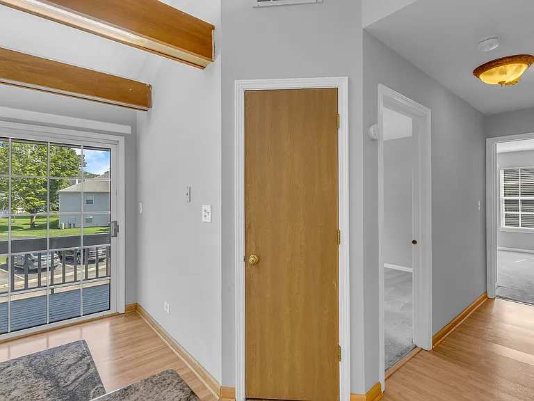 1214 Ballantrae Pl #E — Photo 11