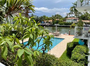 10250 W Bay Harbor Dr APT 2G, Bay Harbor Islands, FL 33154