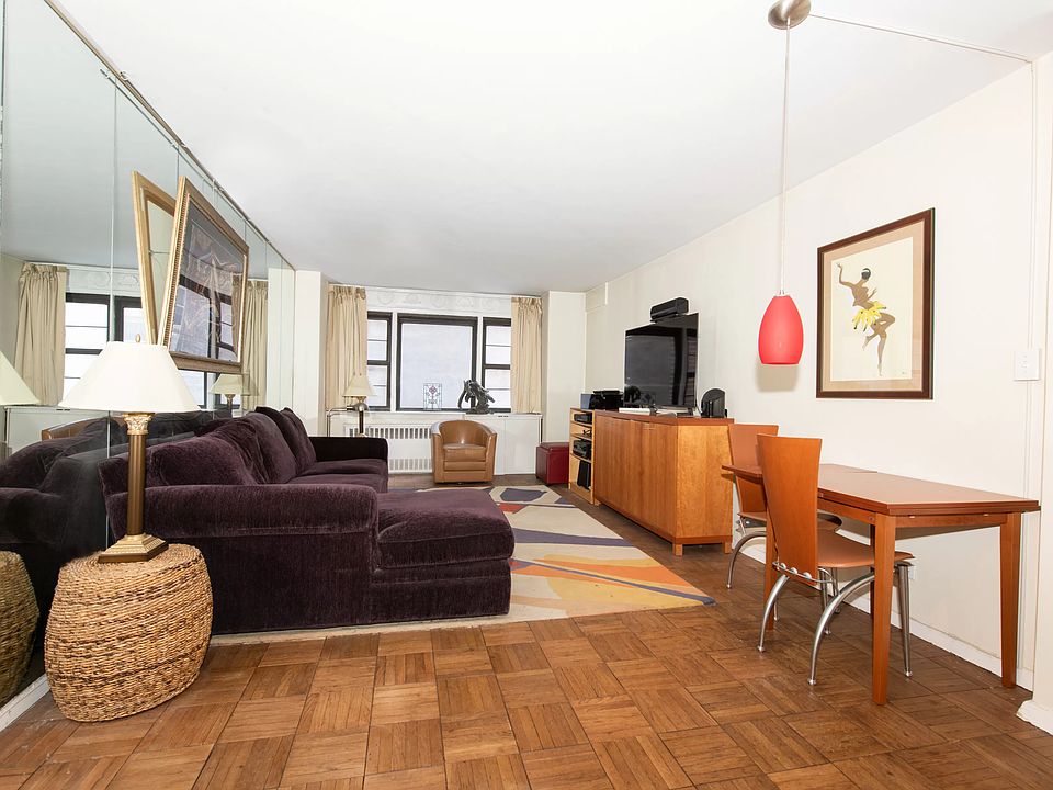 1st image of 39 Gramercy Park N APT 2A