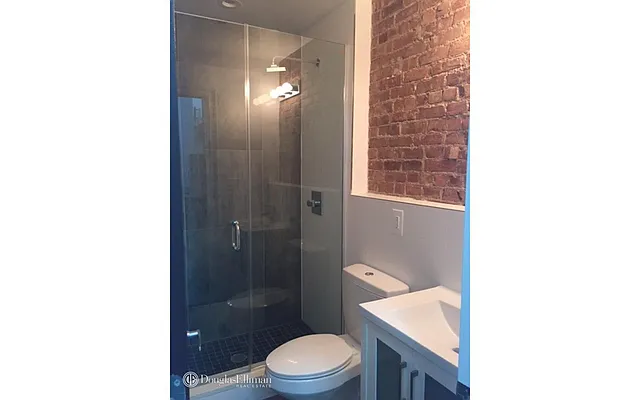 Rented by Douglas Elliman | media 27