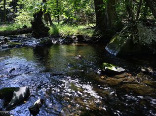 830 Snow Hill Rd, Cresco, PA 18326