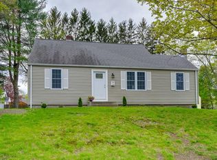 16 Chesterfield Rd, Northborough, MA 01532