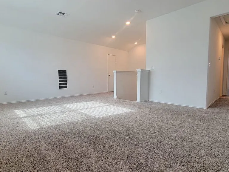 Golden Grove Pkwy — Photo 15