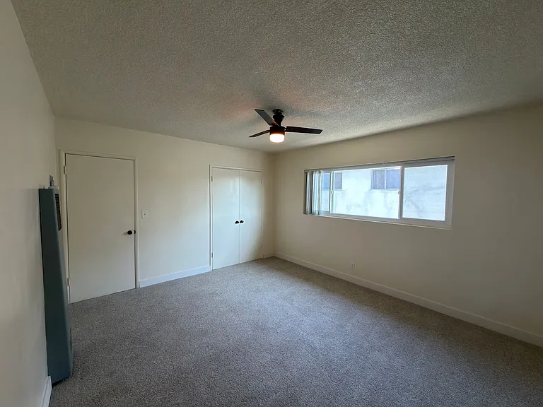 11614 Bellflower Blvd — Photo 23