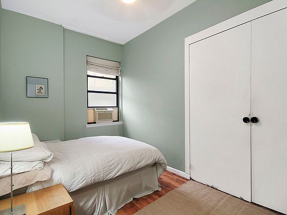 4th image of 327 W 85th St APT 4B
