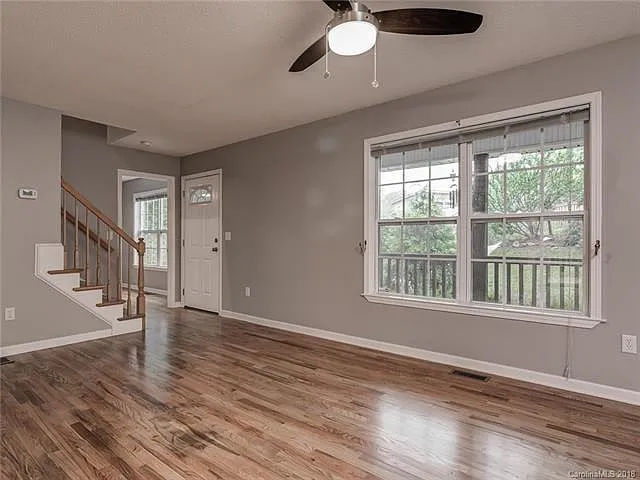 104 Unadilla Ave — Photo 4