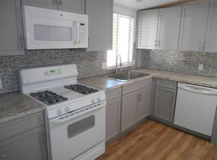 17048 E Fairway Dr, Mayer, AZ 86333