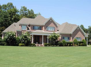 421 Huntcliff Dr, Jonesboro, AR 72404