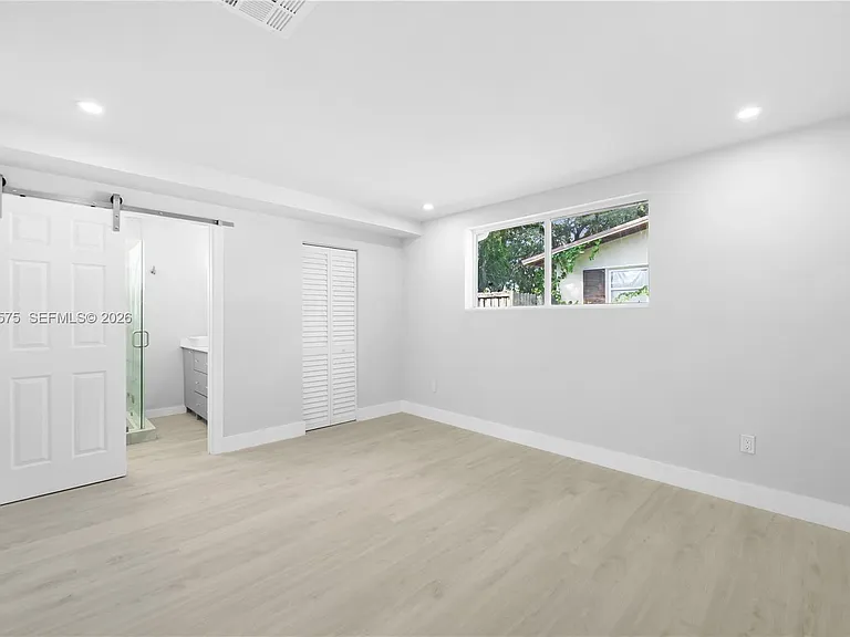 8560 SW 126th Ter — Photo 5