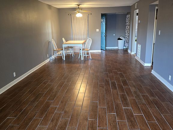 4th image of 410 Dublin Dr #410