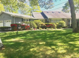 18 Alcolade Dr W, Shirley, NY 11967