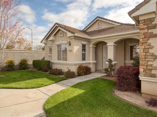 327 Sand Dune Way, Ripon, CA 95366