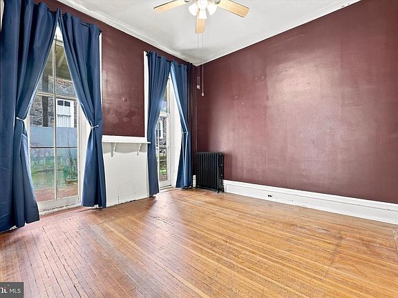 3rd image of 140 Sumac St