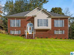 5131 Gold Leaf Ln, Pinson, AL 35126