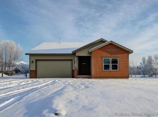 978 S Roskelley Cir, Palmer, AK 99645