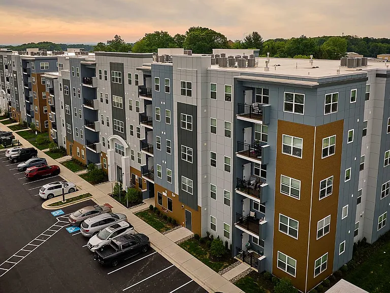 Five43 Apartments — Photo 29