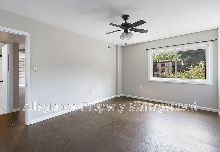 3312 S 28th St #303 — Photo 11