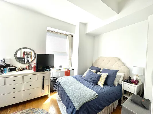 Sold by A Space Realty NY LLC | media 9