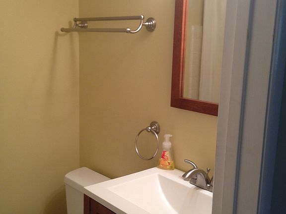 5th image of 1324 Rainbow Dr