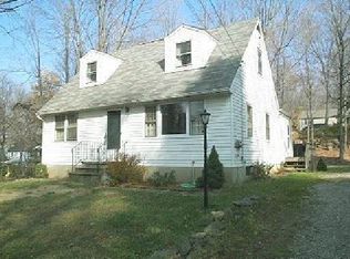 6 Lookout Rd, Ridgefield, CT 06877