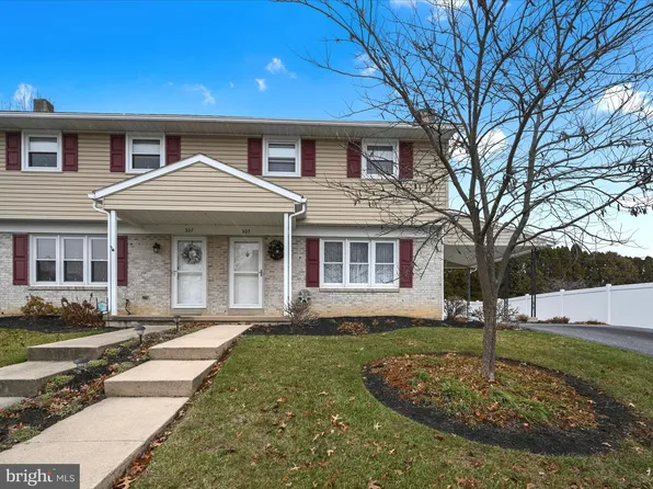 305 Grant Ave, Leesport, PA 19533